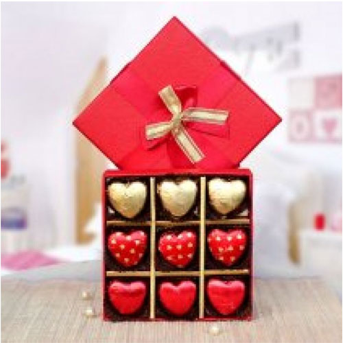 BOX OF LOVE